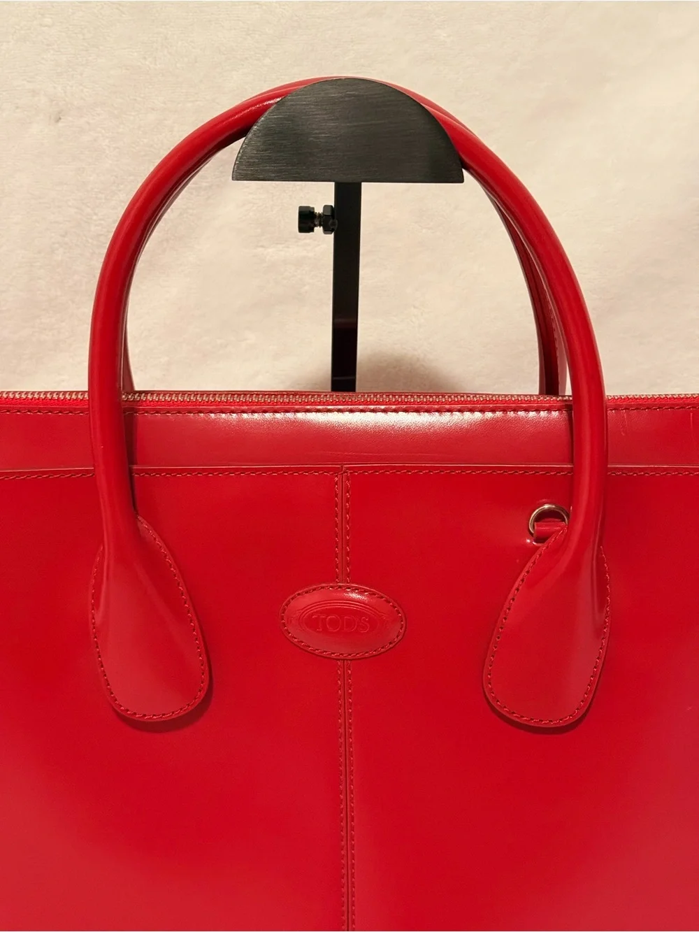 Tod's Red Patent Leather Medium D-Bag Tote